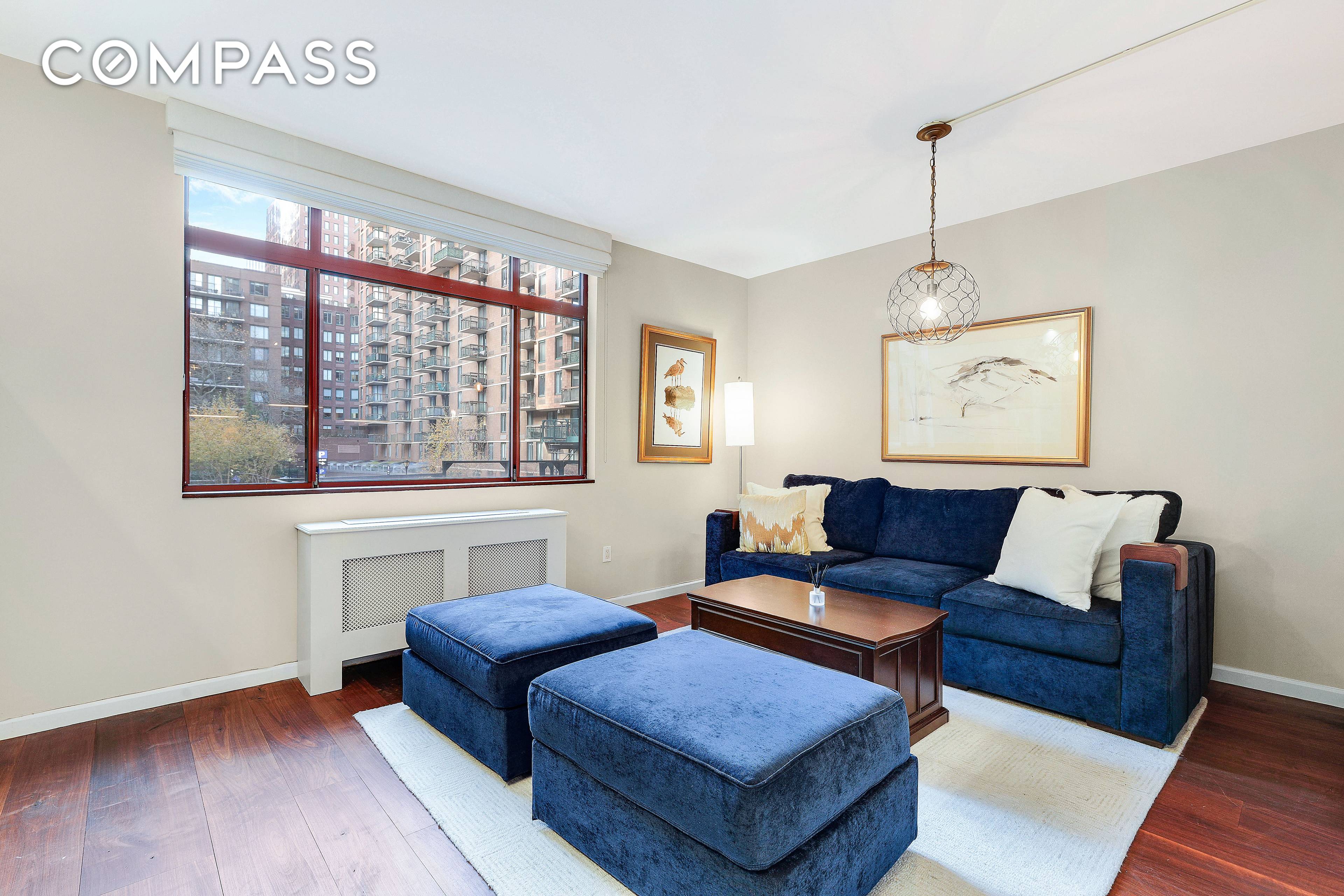 Hudson Tower A Battery Park City Waterfront Retreat Come see this renovated one bedroom residence in the luxurious Hudson Tower Condominium, positioned along the Hudson River in Battery Park City.