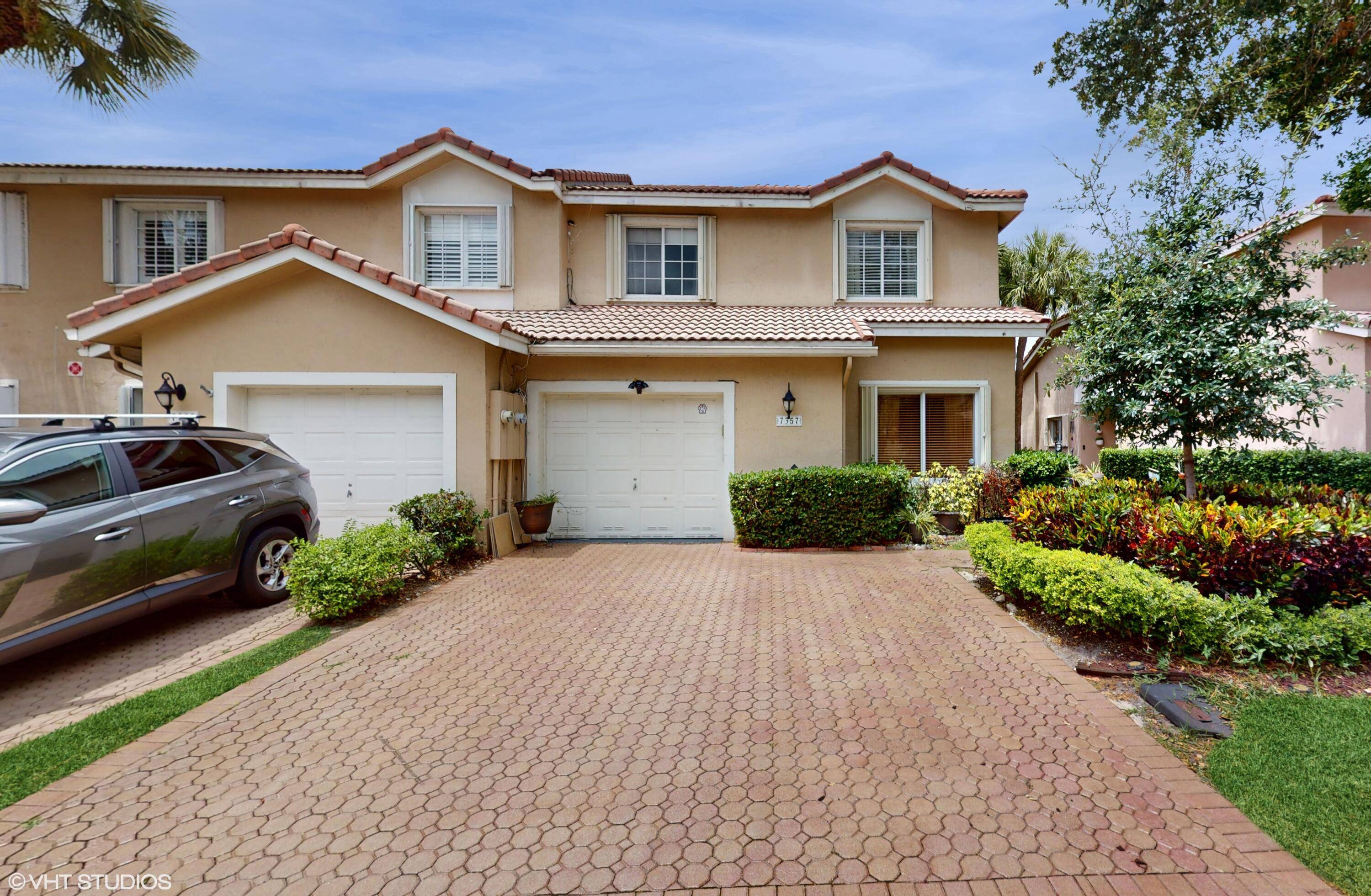 Looking for a perfect home in Parkland, Florida ?