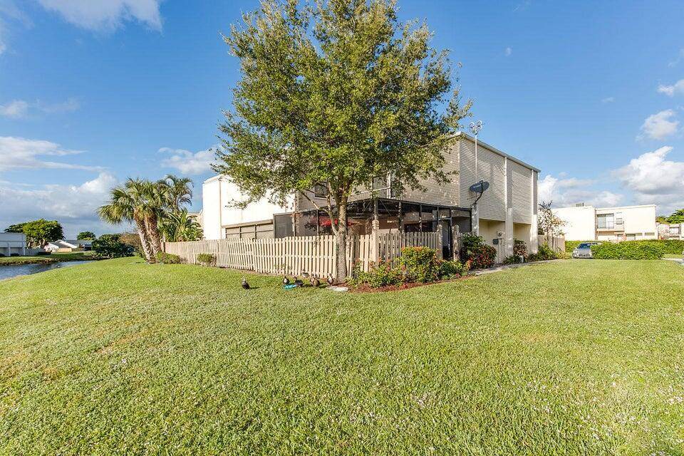 Welcome Home ! Step into comfort and style in this beautifully upgraded 2 Bedroom, 2.