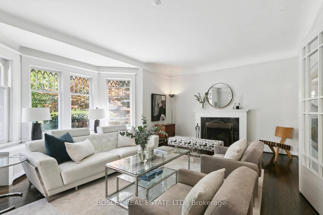 Nestled on one of Toronto's most iconic tree lined streets, just steps away from the vibrant Yonge Street, you'll discover the exquisite 52 Rowanwood Avenue.