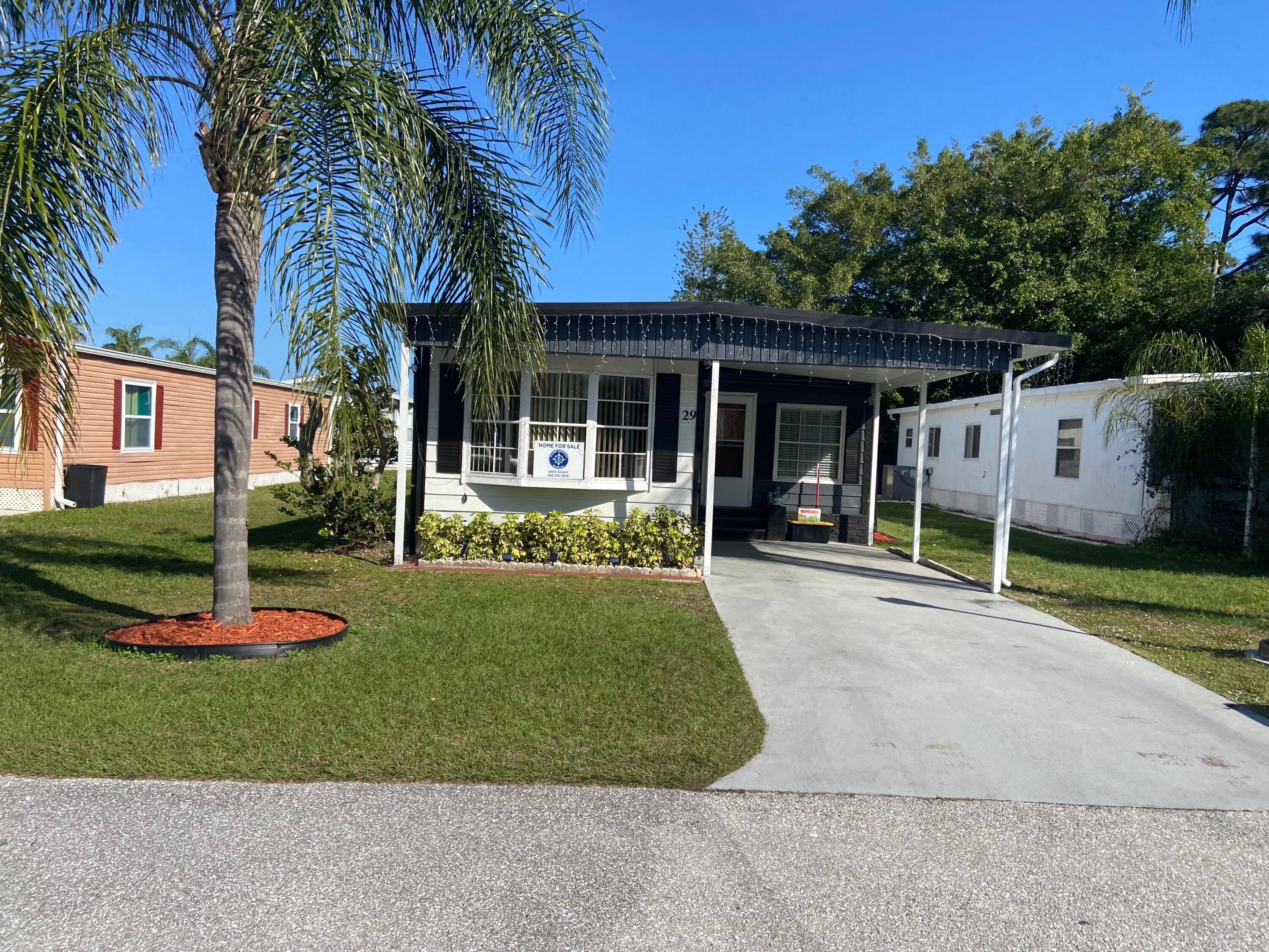 This 2 bed 2 bath home situated on quiet low traffic street in a great 55 community on leased land.
