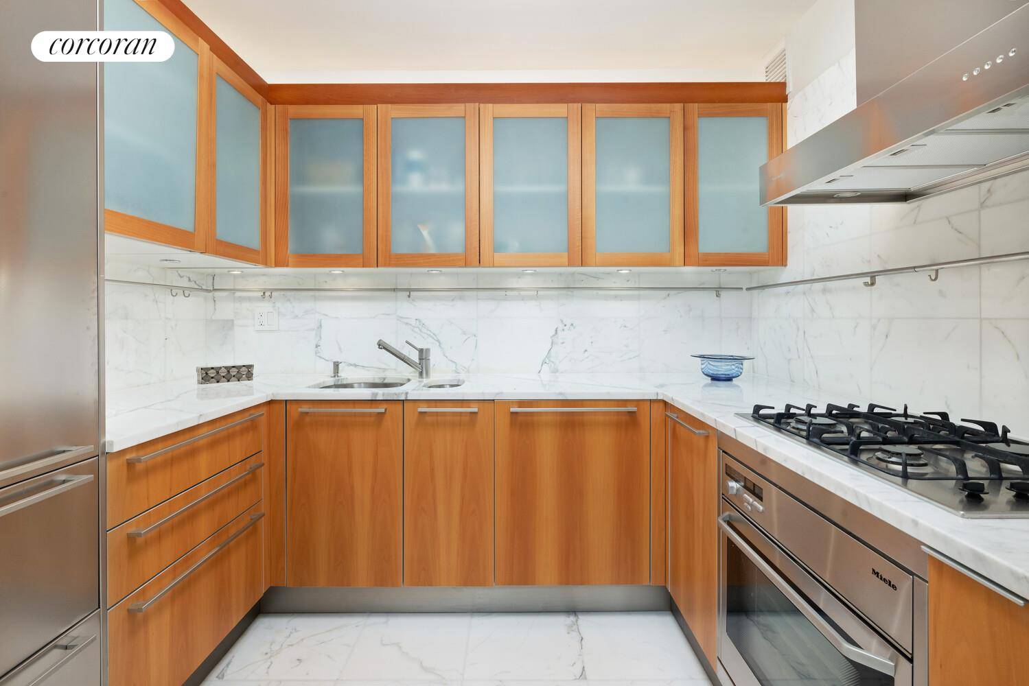 Stunning Central Park and Hudson River views are captured from this impeccably designed two bedroom, two and a half bathroom corner residence, perched on the 61st floor of the prestigious ...