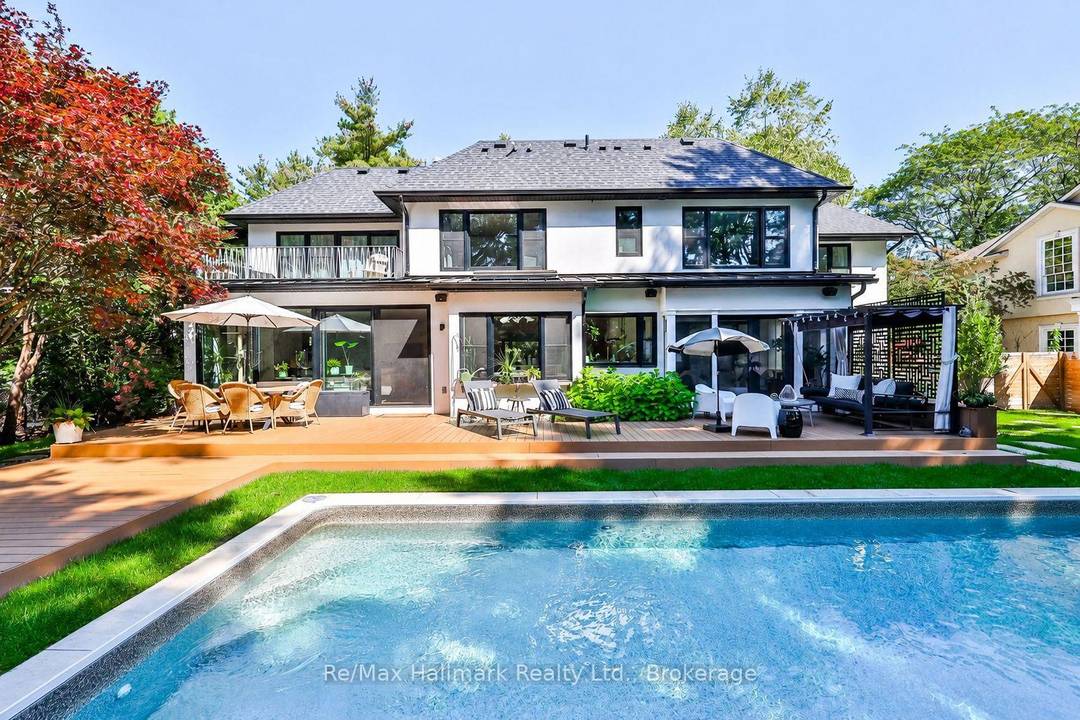 Nestled behind private gates on one of Oakville's most coveted Street of Dreams, this exceptional estate sits on a spectacular 100 x 225 ft lot and offers over 7, 500 ...