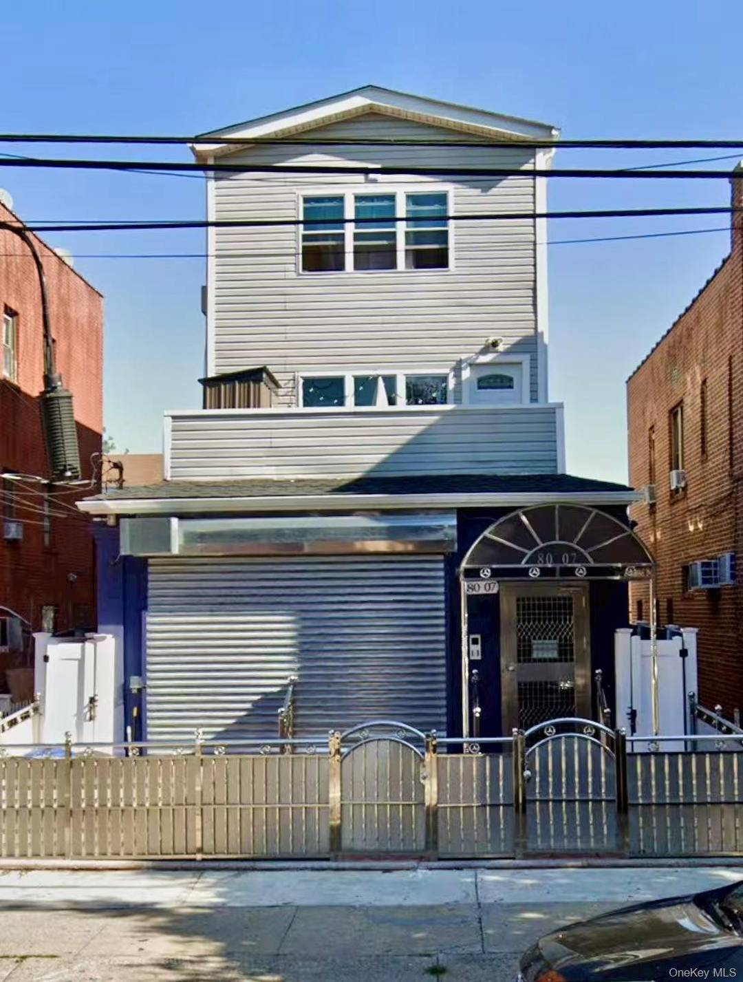 Prime Mixed Use Opportunity Office 1 Family Residence Total 3419 Square Feet.