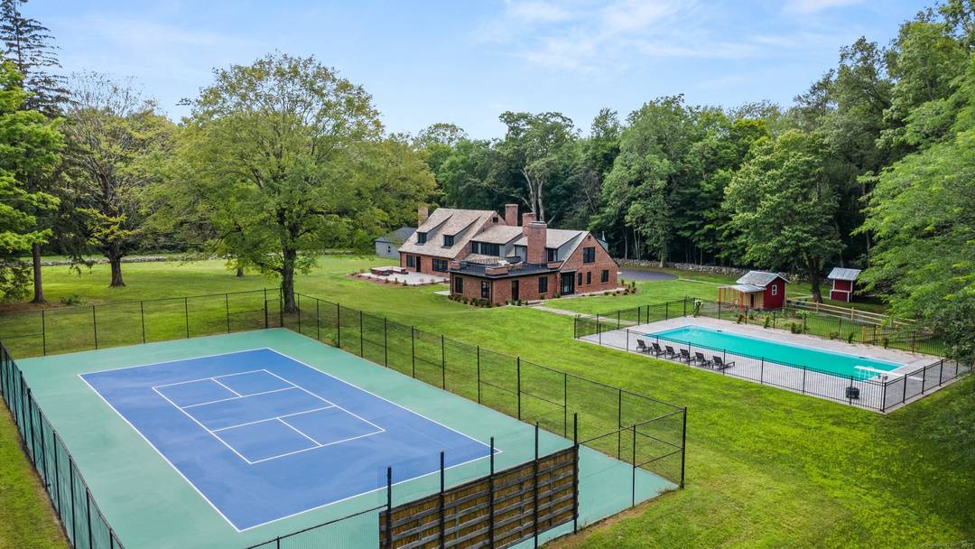 5 bedrooms 4, 3 baths cape house set on 3.