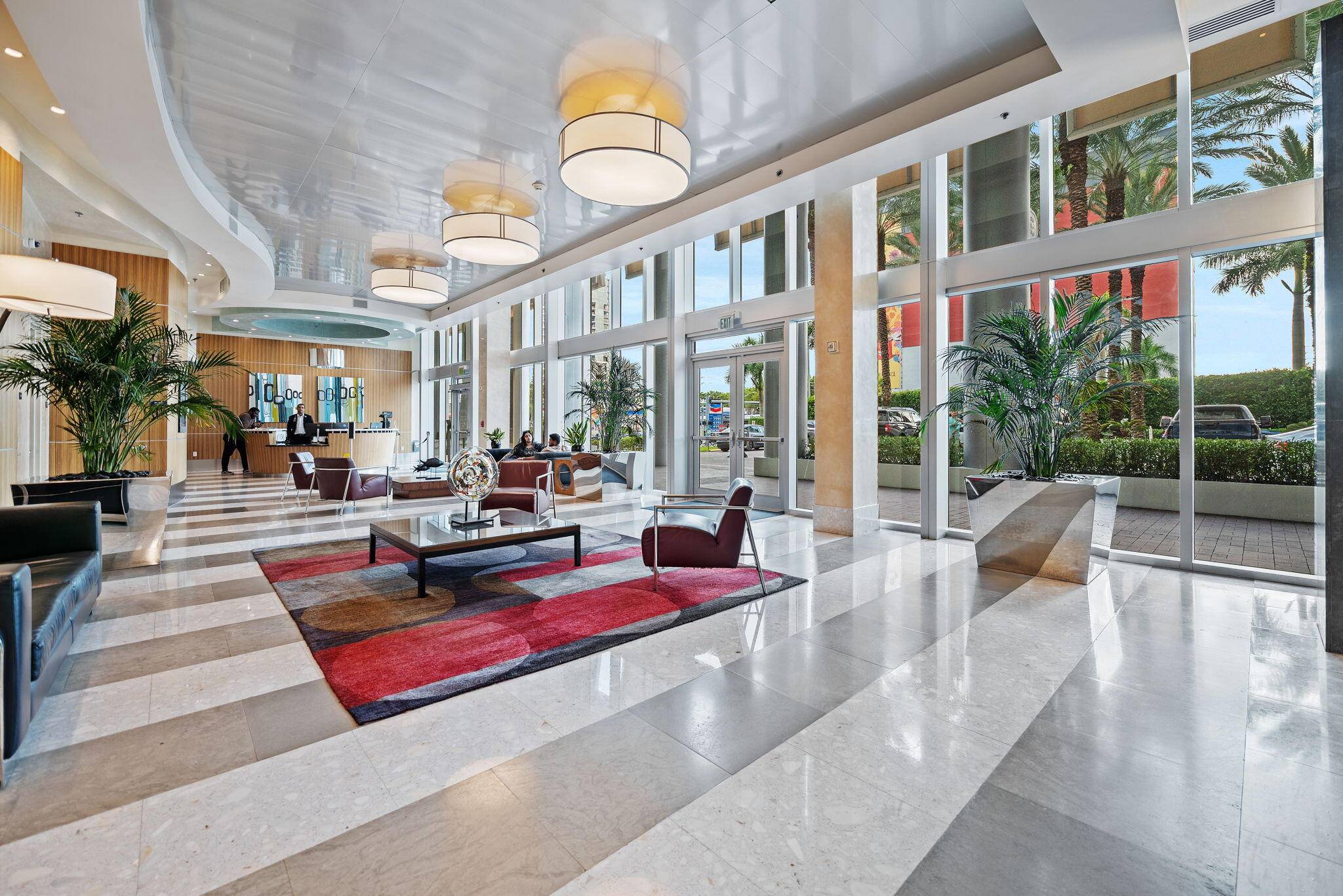THE LATITUDE ON BRICKELL PRIME LOCATION NEAR CITY CENTRE.