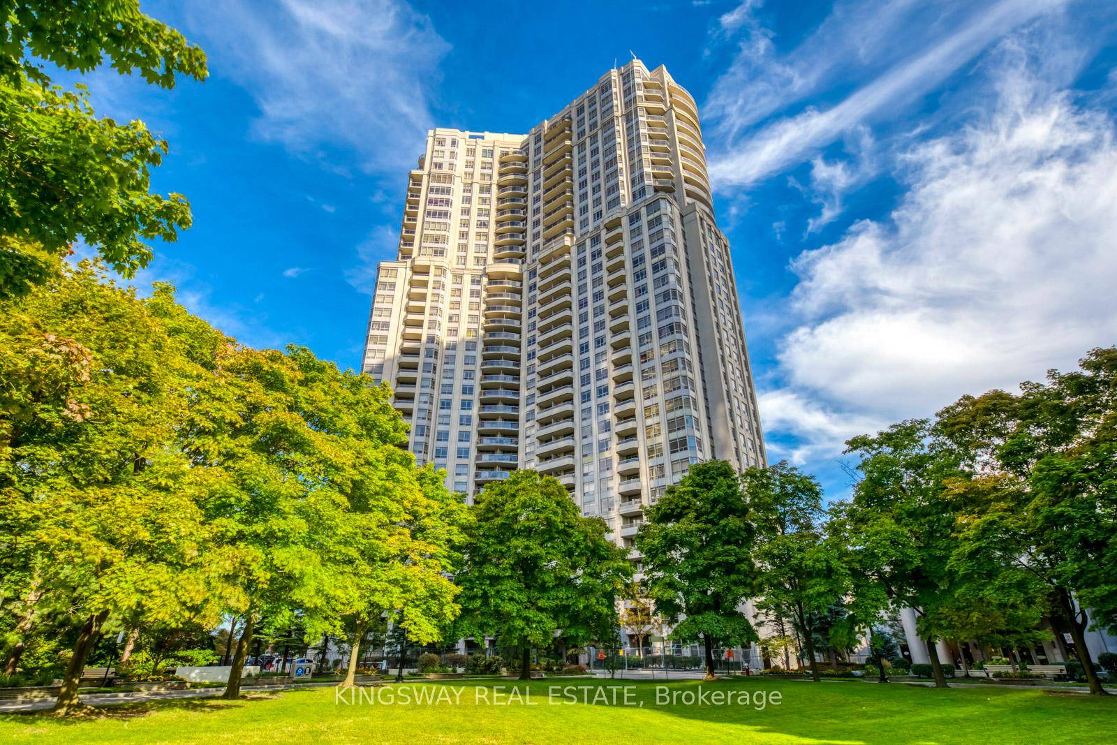 Stunning 2 bedroom suite with 954 sq.