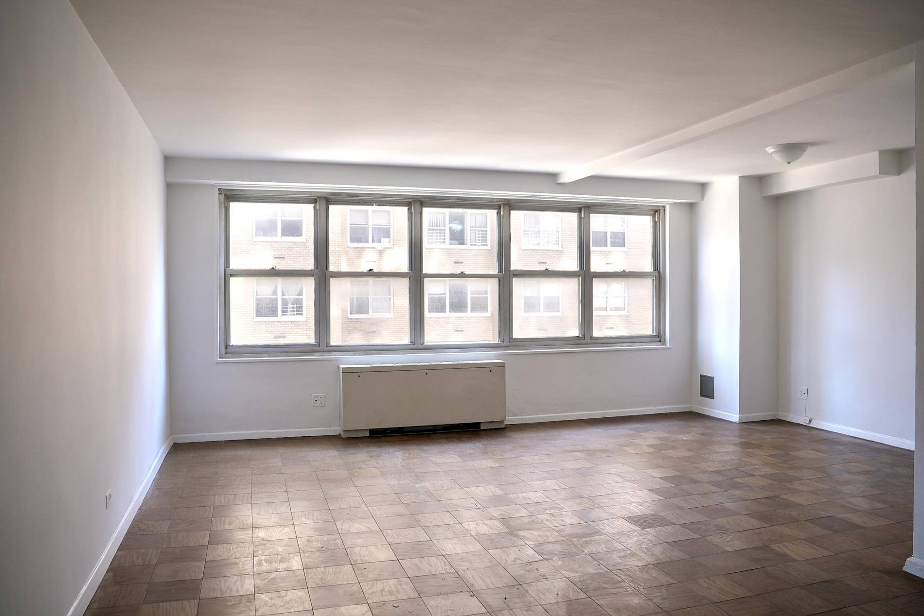 BRING YOUR CONTRACTOR ! Don t miss out on this opportunity to create your new 2 3 bedroom home in this wonderful coop on the Upper East Side !