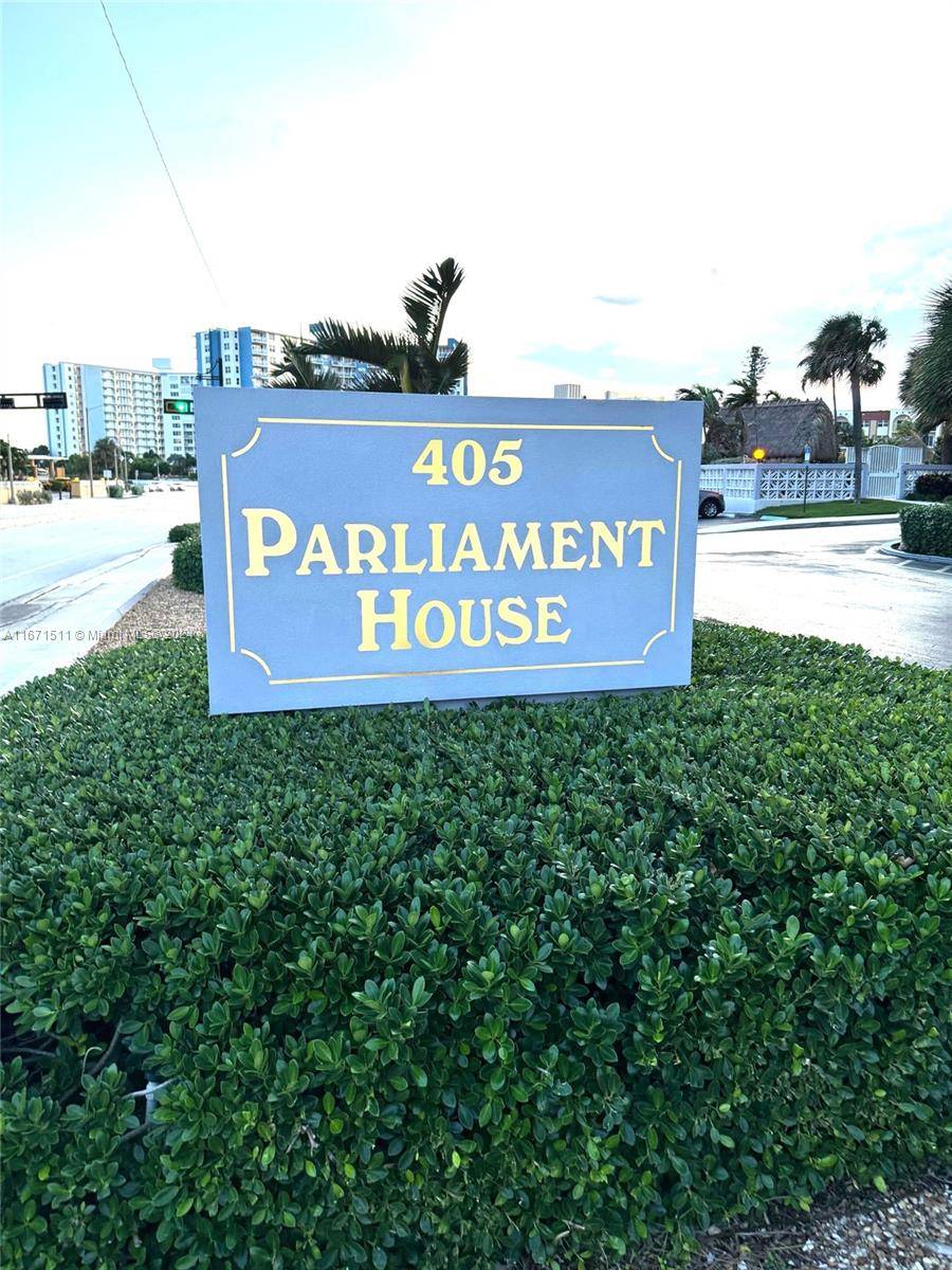 Stunning, completely renovated 1 bedroom, 1.