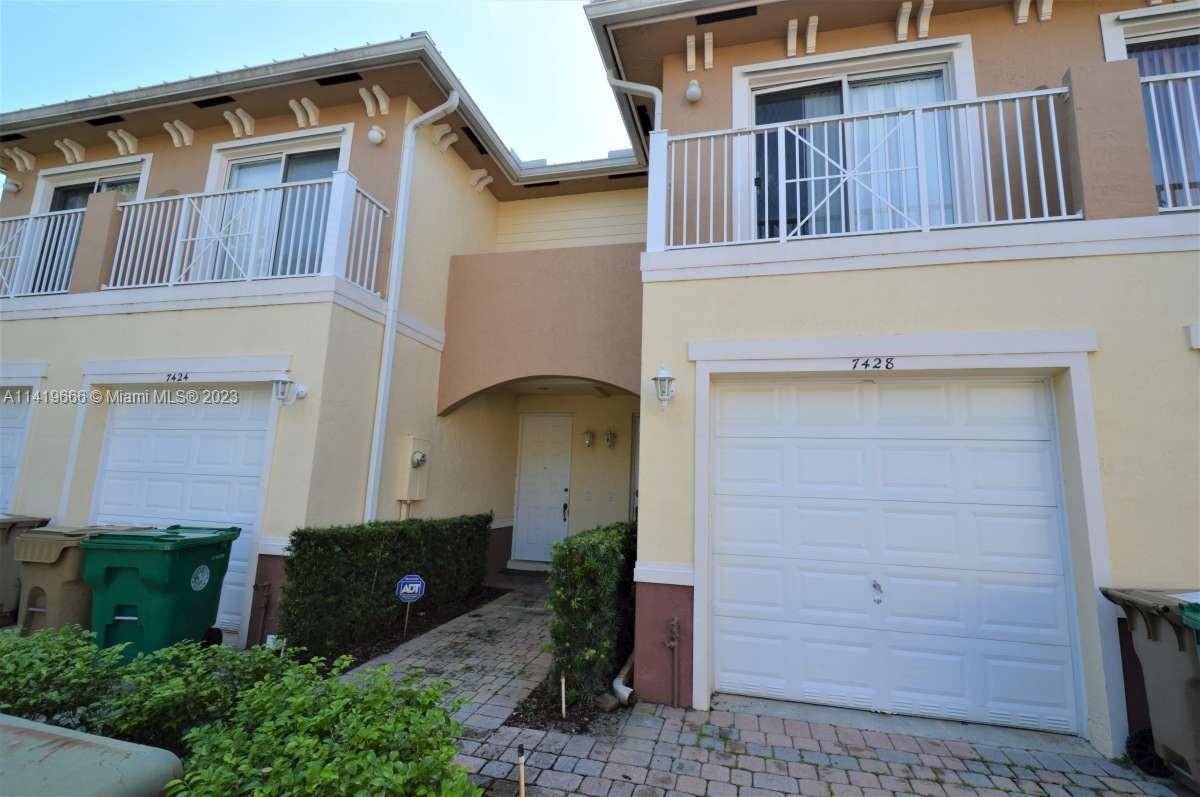 2 Bed 2. 5 Bath 2 Story Town Home in Davie's Willow Grove Development INTERIOR FEATURES 18 Tile on Lower Level Wood Staircase and Flooring in BOTH Upstairs Bedrooms Granite ...