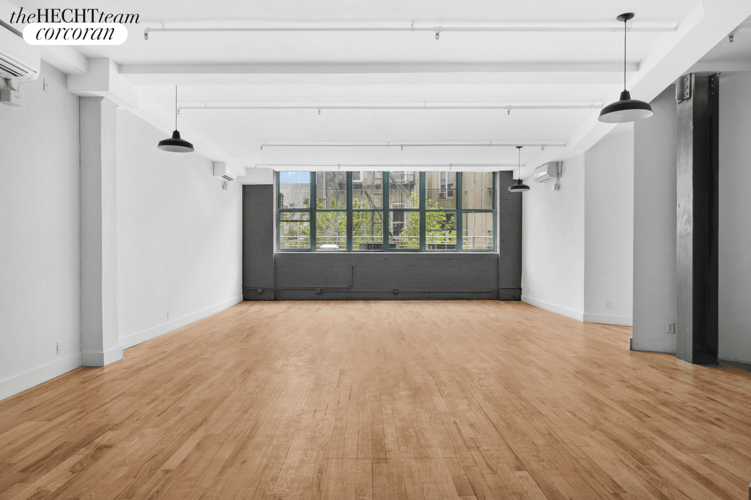 First Open House Sunday, May 19th 12 00 pm 1 30 pmExperience loft living at its finest in the heart of Greenpoint, Brooklyn.