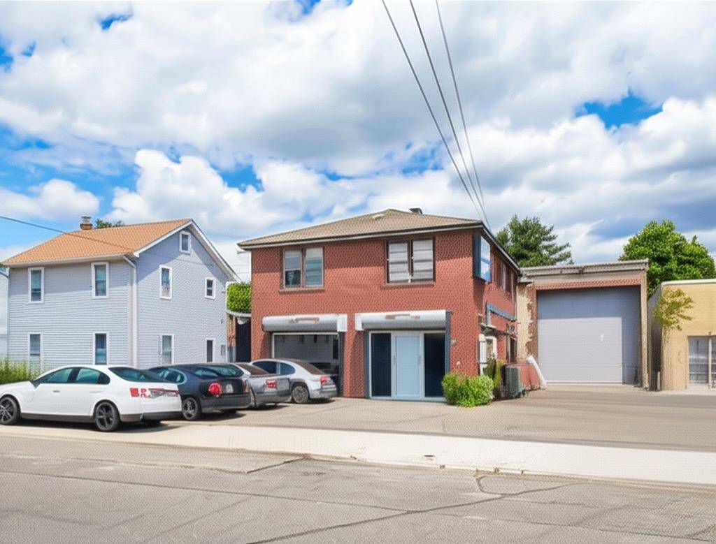 Exceptional Commercial Opportunity in the Heart of Hicksville, NY !