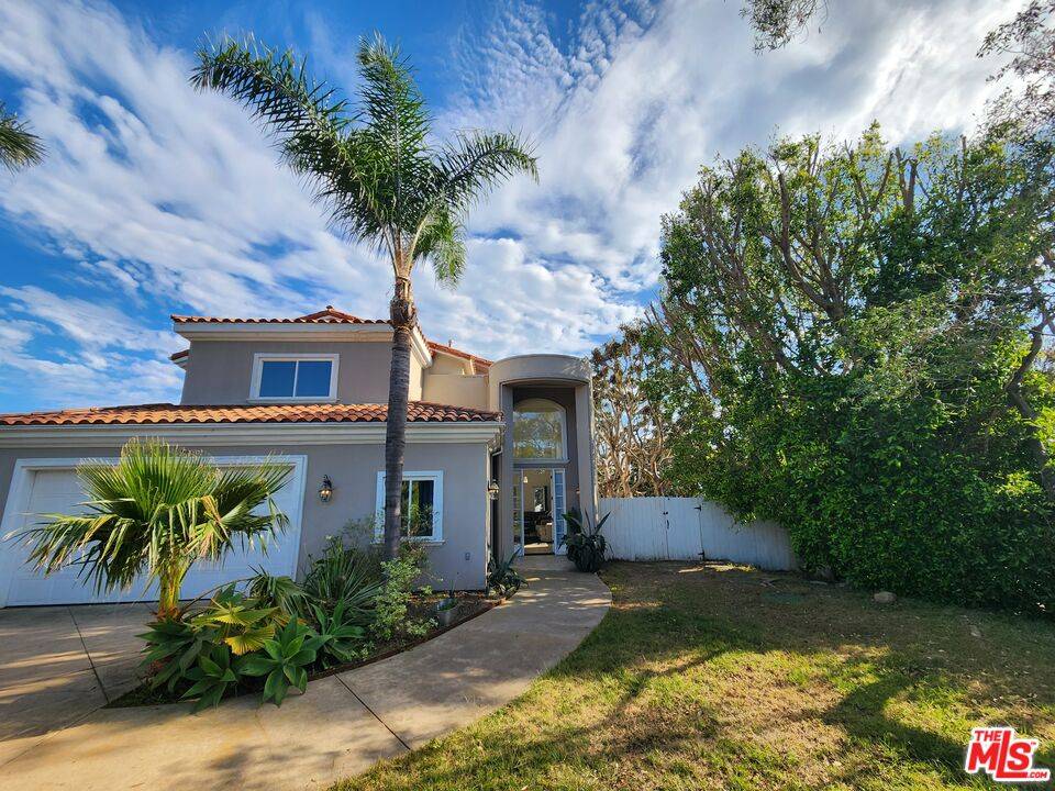 28908 W Beach Ln 5.0 Malibu LA