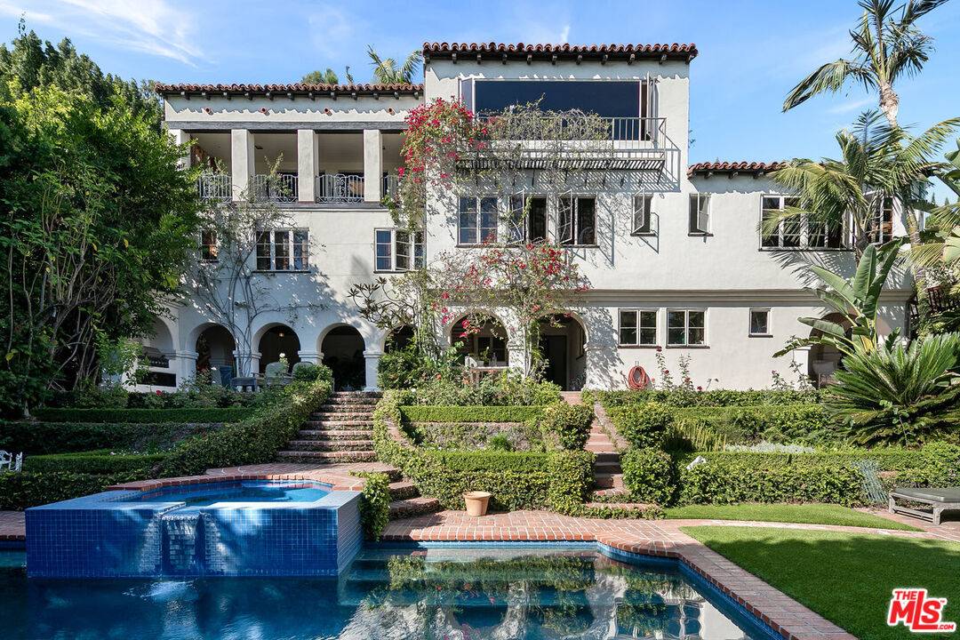 7464 Hillside Ave 4BR Hollywood Hills East La