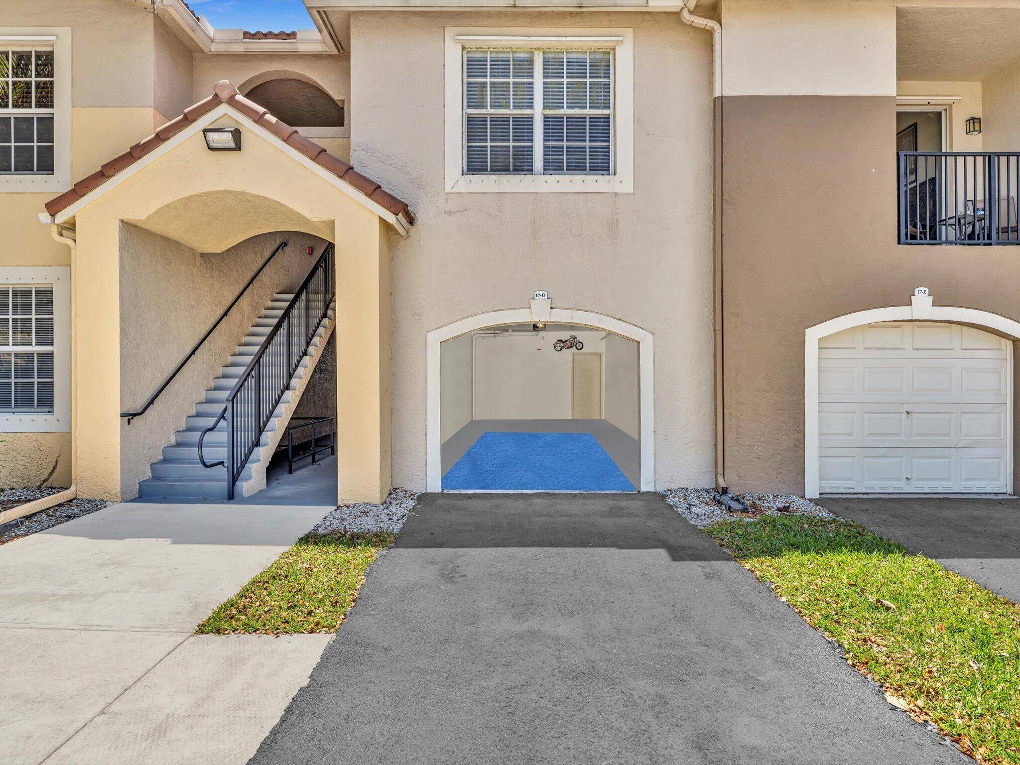 GARAGE INCLUDED ! This is a beautifully maintained second floor condo, featuring 2 spacious bedrooms, 2 full bathrooms, and soaring vaulted ceilings.