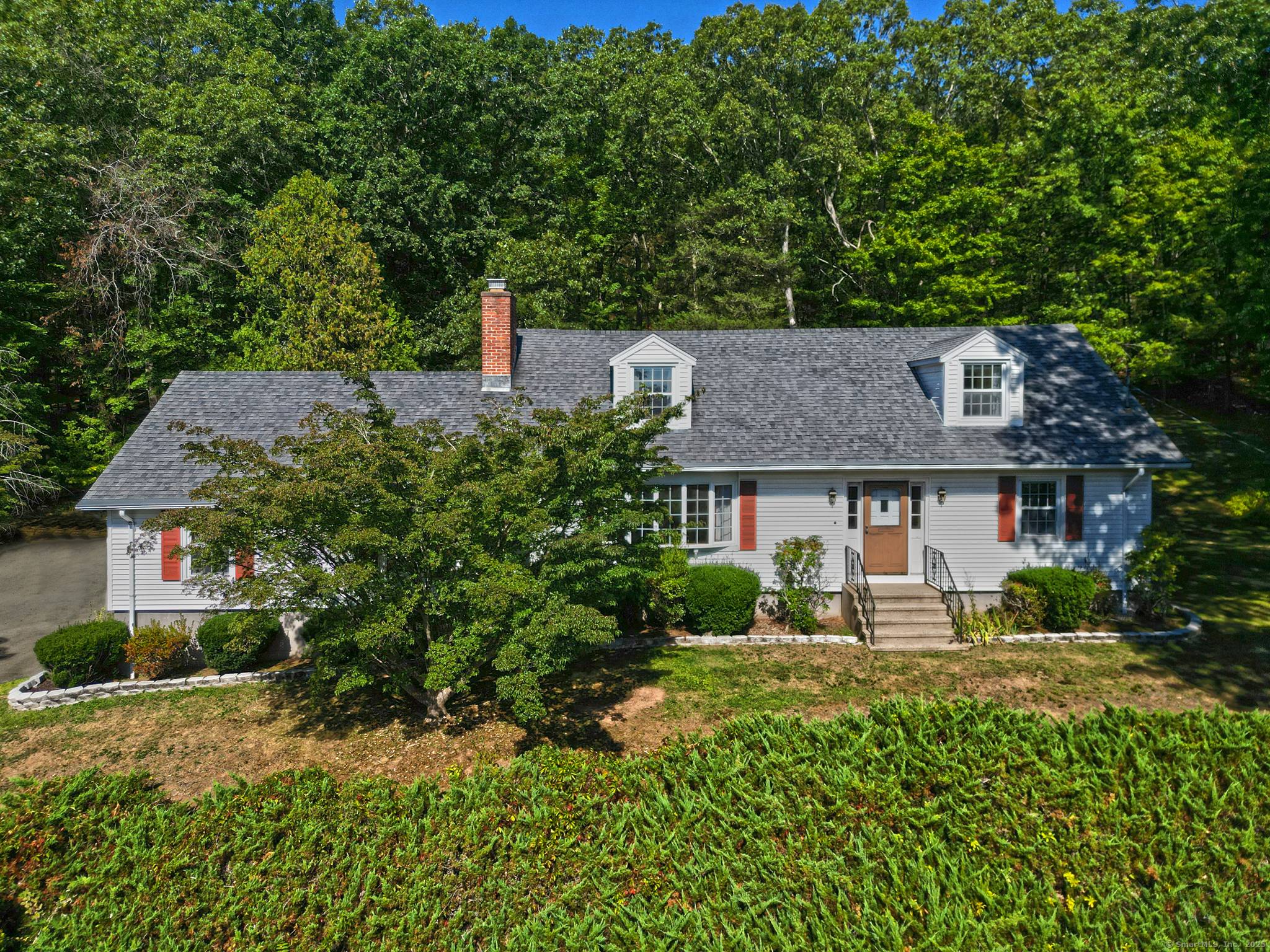 ORIGINAL OWNER, CUSTOM BUILT CAPE ON NEARLY AN ACRE IN MT.