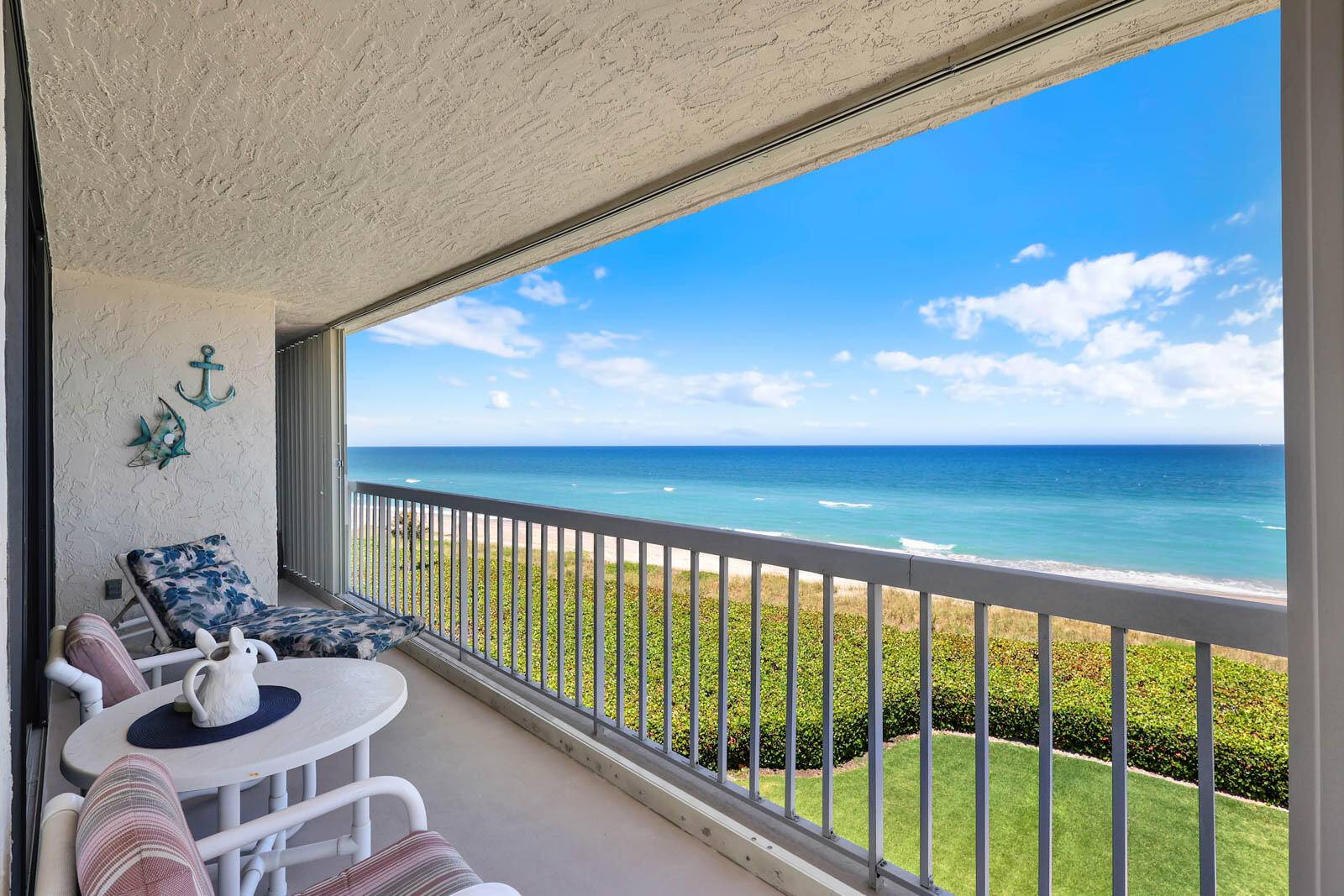 Corner 5th Floor spacious 2 bed 2 bath in Oceana South.