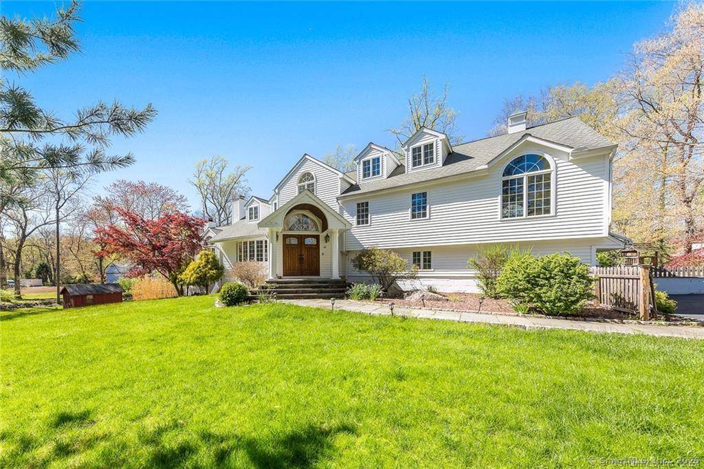 Welcome to 41 Burt Farms Rd.