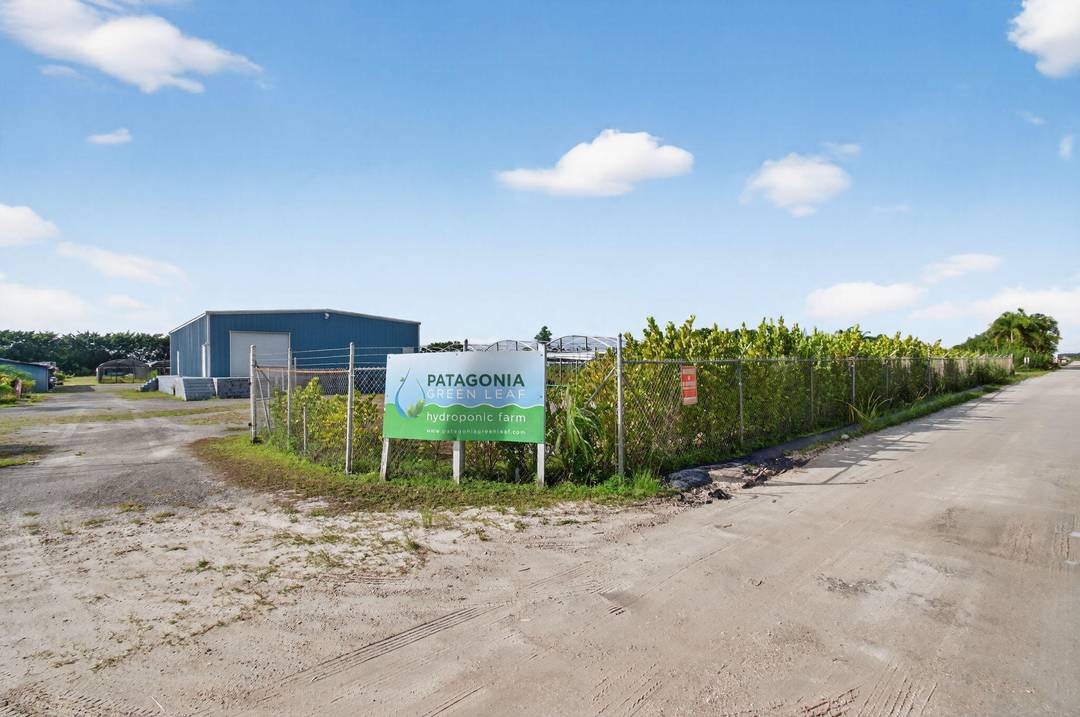 Great opportunity to own 5 acres for hydroponic farming and includes a water treatment system with reverse osmosis, purification, and water softener components.