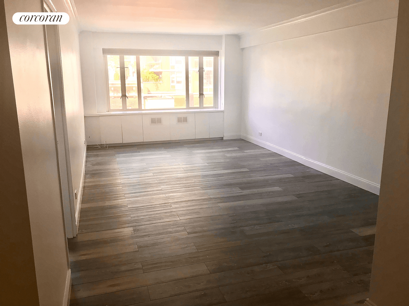 Perfect location in the heart of Upper East Side, right by 6, N, and Q trains.