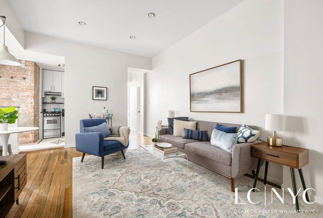 Welcome to this charming pre war one bedroom residence at the historic Chatillion a main floor home offering elevator free convenience while its elevated position provides the perspective and feel ...