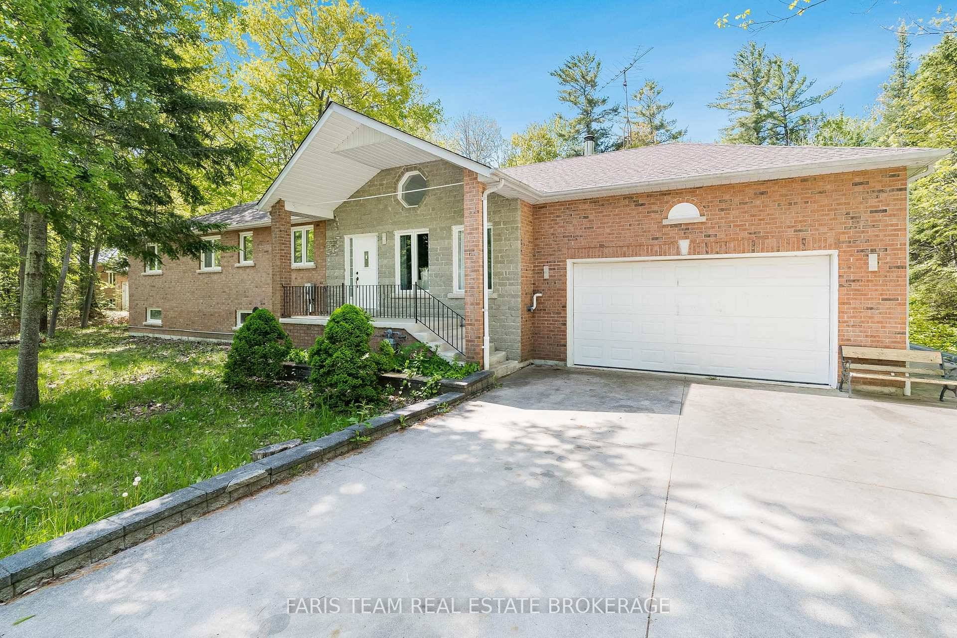 Top 5 Reasons You Will Love This Home 1 Located in a highly sought after area just a short stroll from the pristine shores of Tiny Beach 2 This rare ...