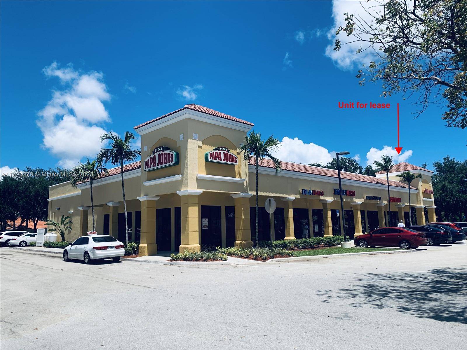 Corner commercial unit on busy Military Trail !