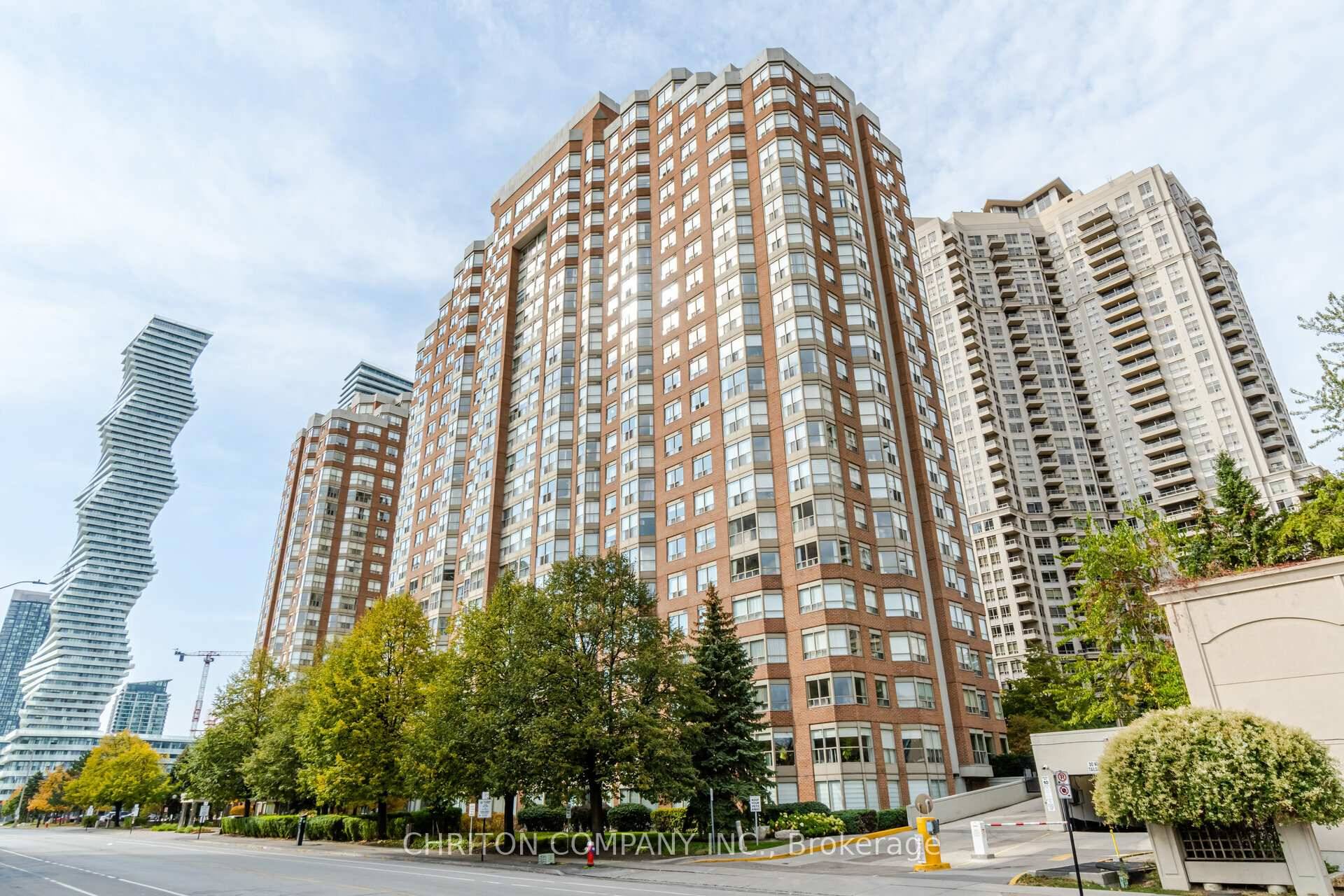 Bright And Spacious 2 Bedroom Plus Den, 2 Full Washrooms Condo In The Heart Of Mississauga.