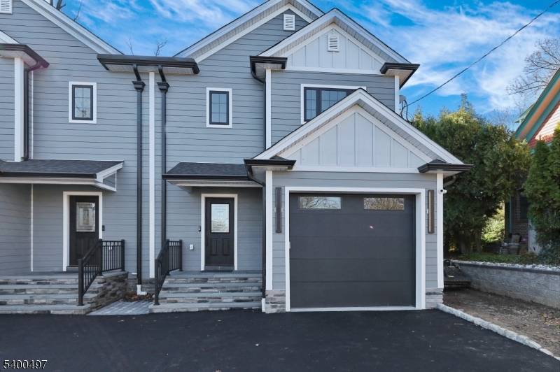 Brand new 3 bedroom, 2 full 2 half bath townhouse duplex style condo with built in garage and NO Maintenance fees !