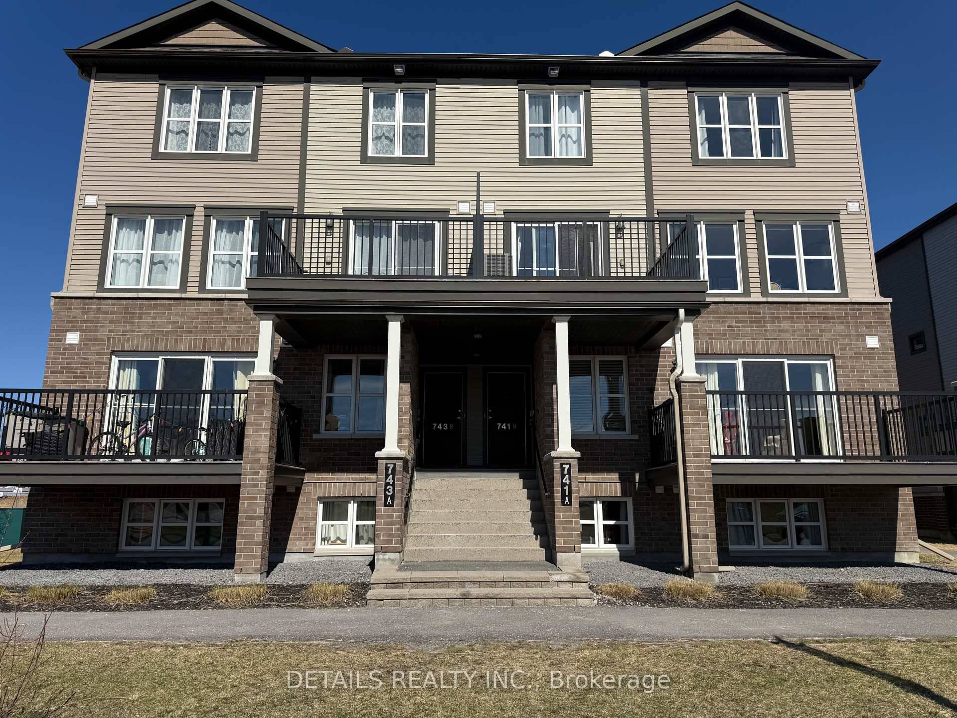 Welcome to this stunning upper level corner unit, perfectly positioned with picturesque views of the park !