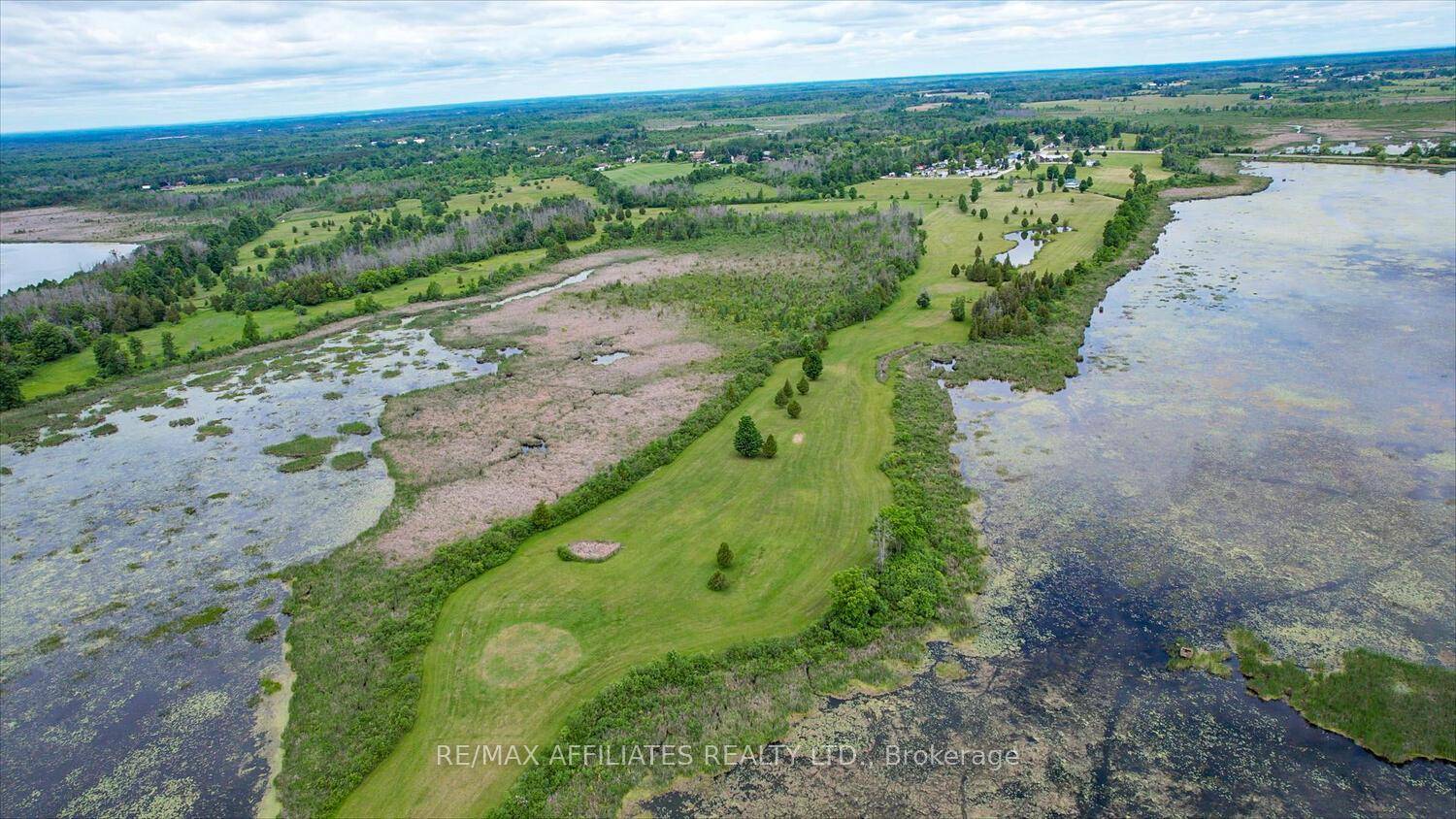 Welcome to an exceptional and exceedingly rare offering on the banks of the UNESCO World Heritage Site Rideau Canal.
