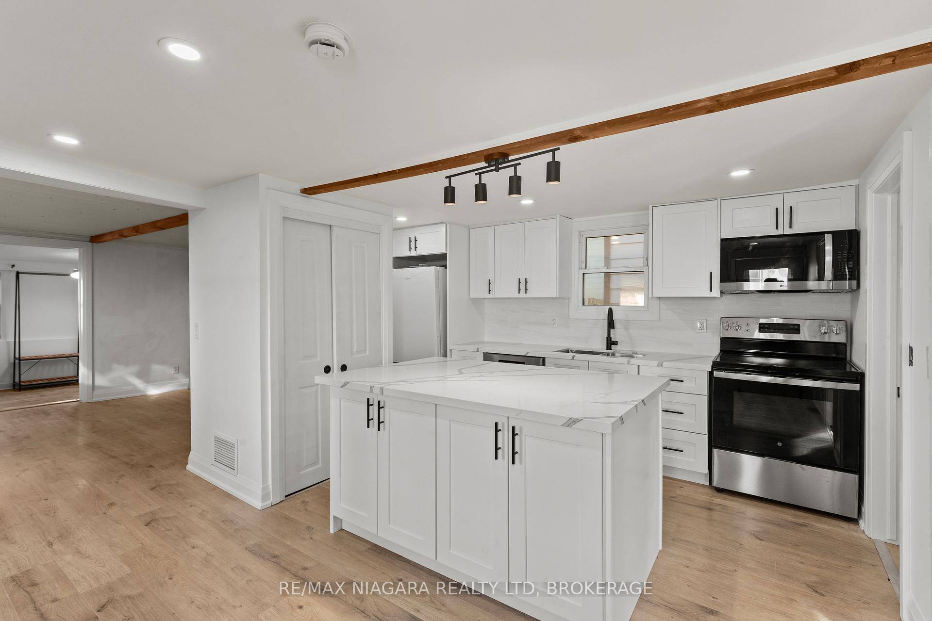 Perfect for First Time Buyers or Downsizers !