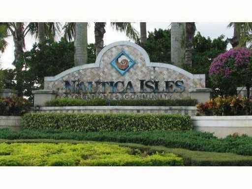 Most desirable Nautica Iales gated community with all the amenities it has to offer, 3 bedrooms, 2.