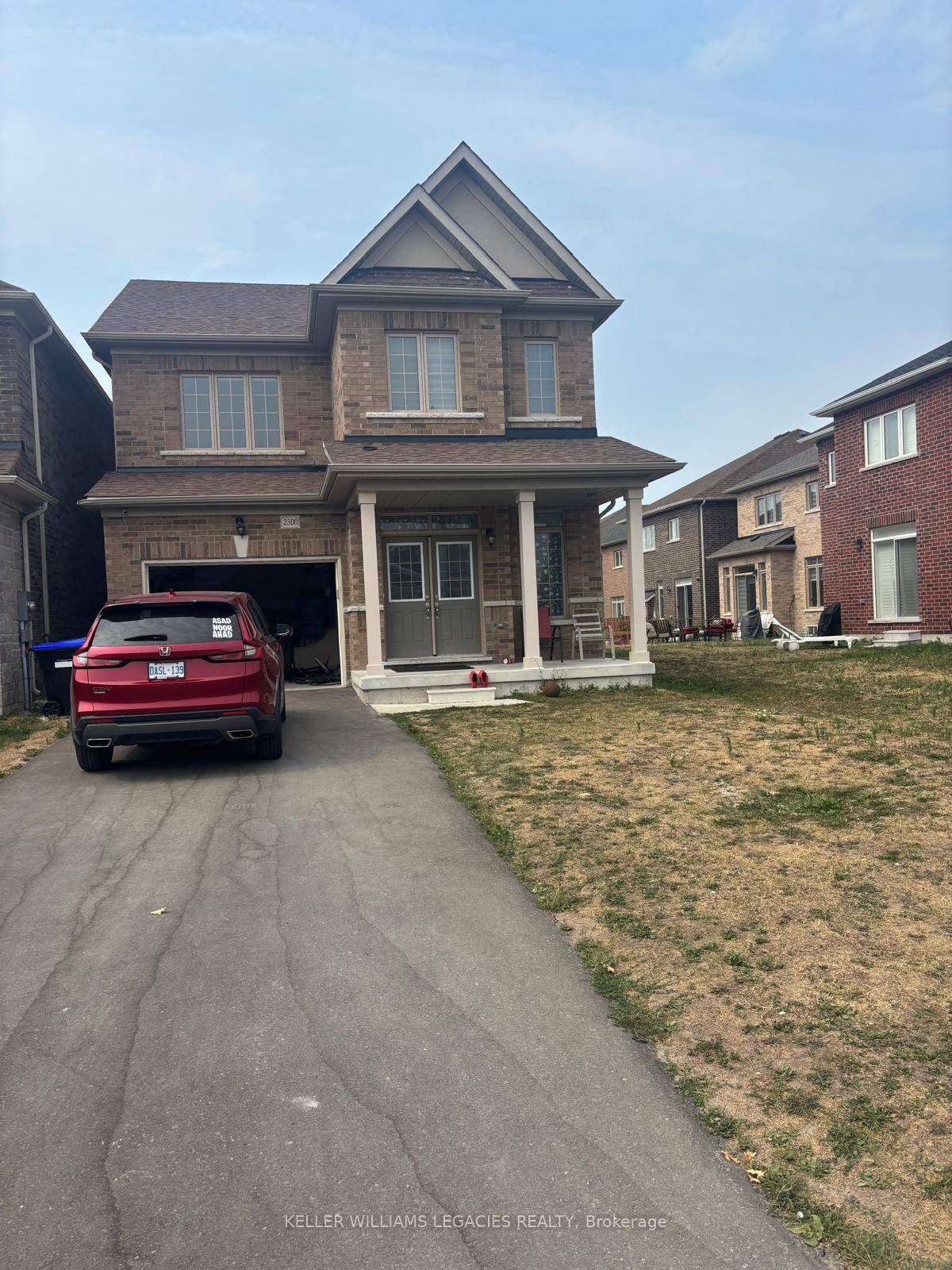 Family dream house having 4 Bedroom with Detached house Located In High Demand Alcona Just Steps To All Amenities Like No Frill, Restaurants, Banks and Short Drive To Local Beach.
