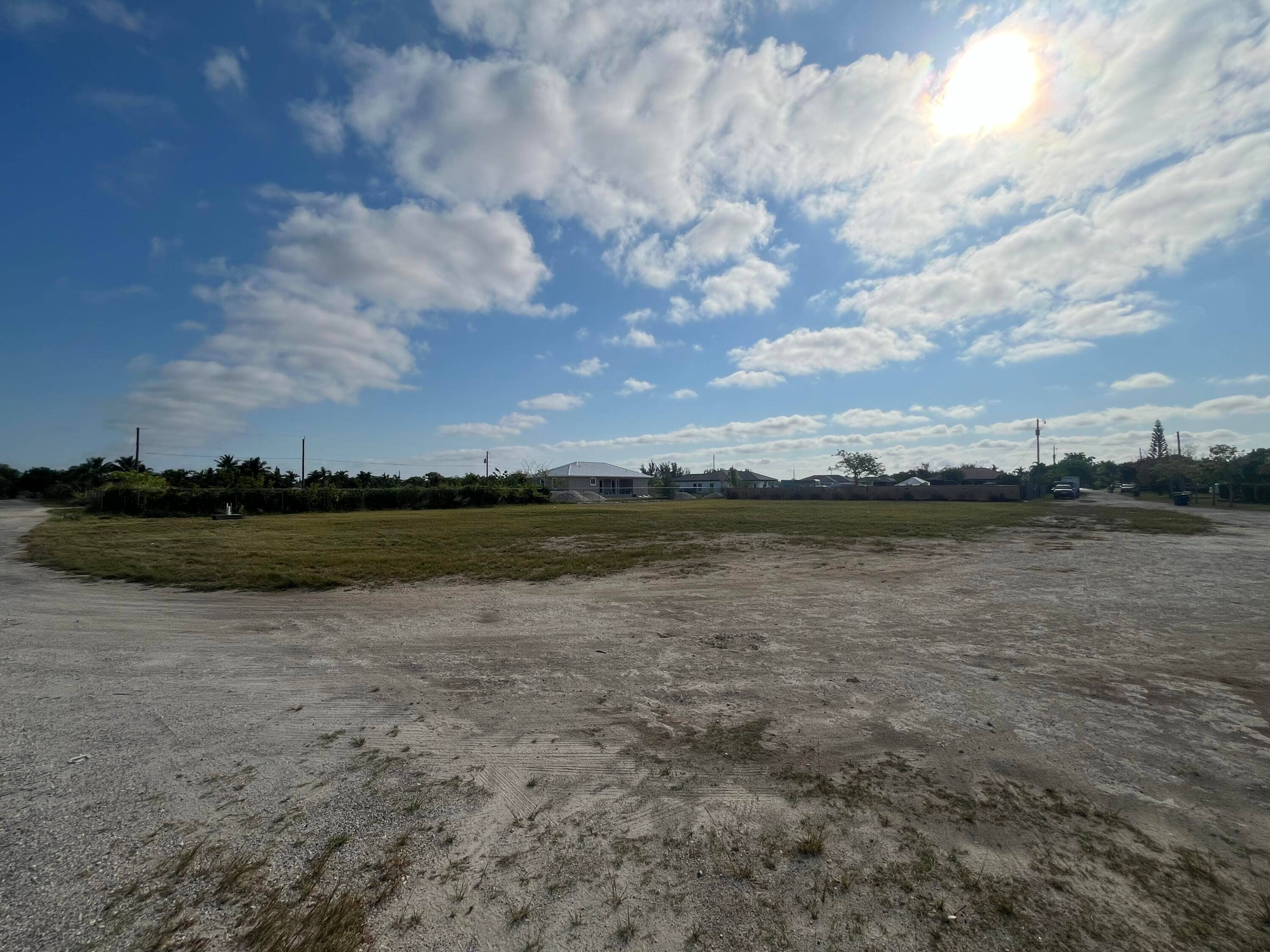 Discover an excellent investment opportunity or build your dream home on this beautiful, high and dry half acre lot located in the sought after Florida City Highlands a picturesque residential ...