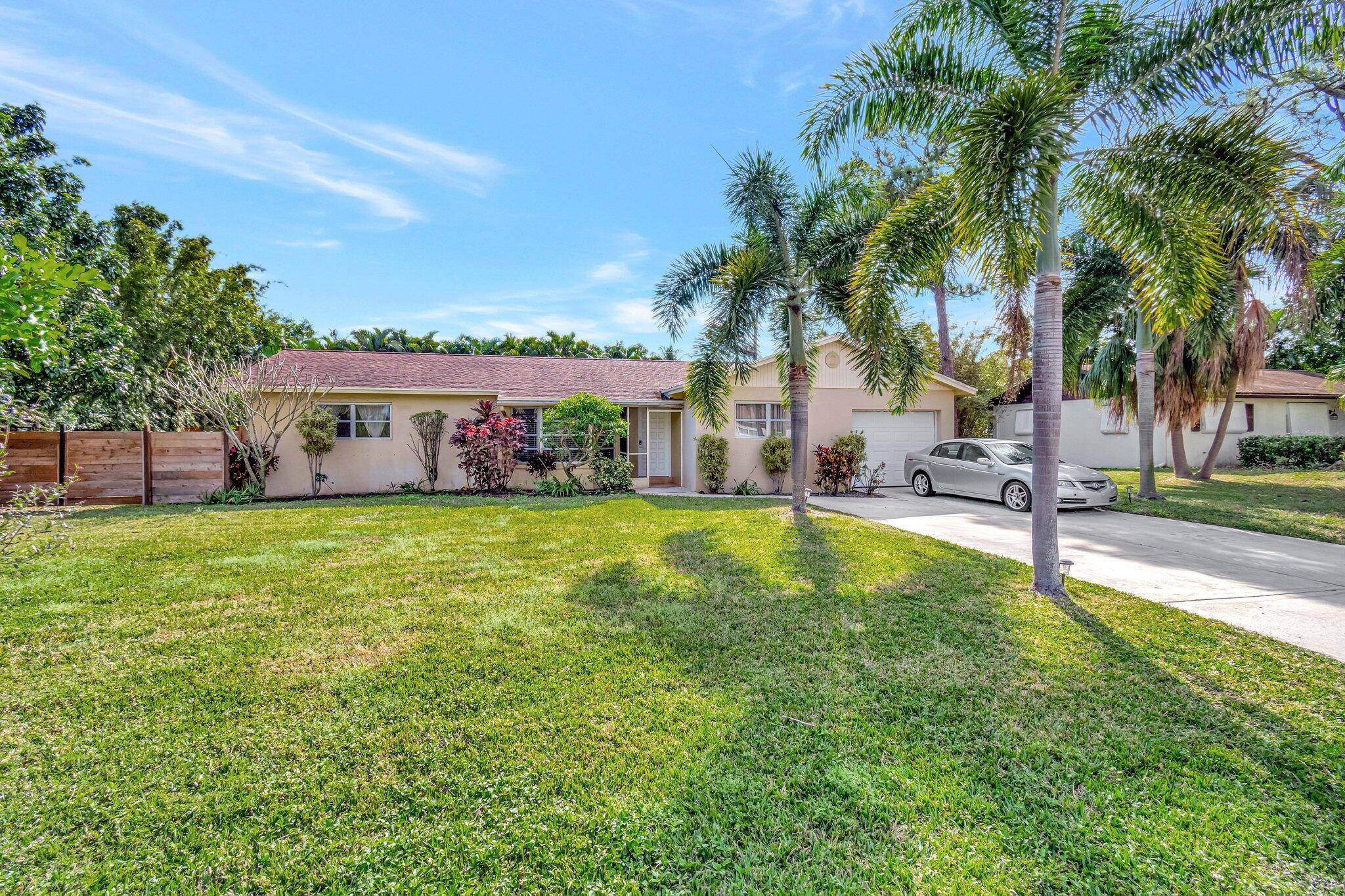 Discover the best of South Florida living from this spacious 3 bedroom, 2 bath single family home, centrally located in Boynton Beach with NO HOA FEES !