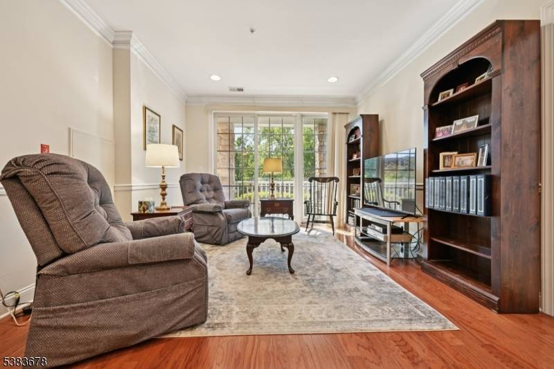 QUICK OCCUPANCY ! A great opportunity for 1st floor living with no steps !