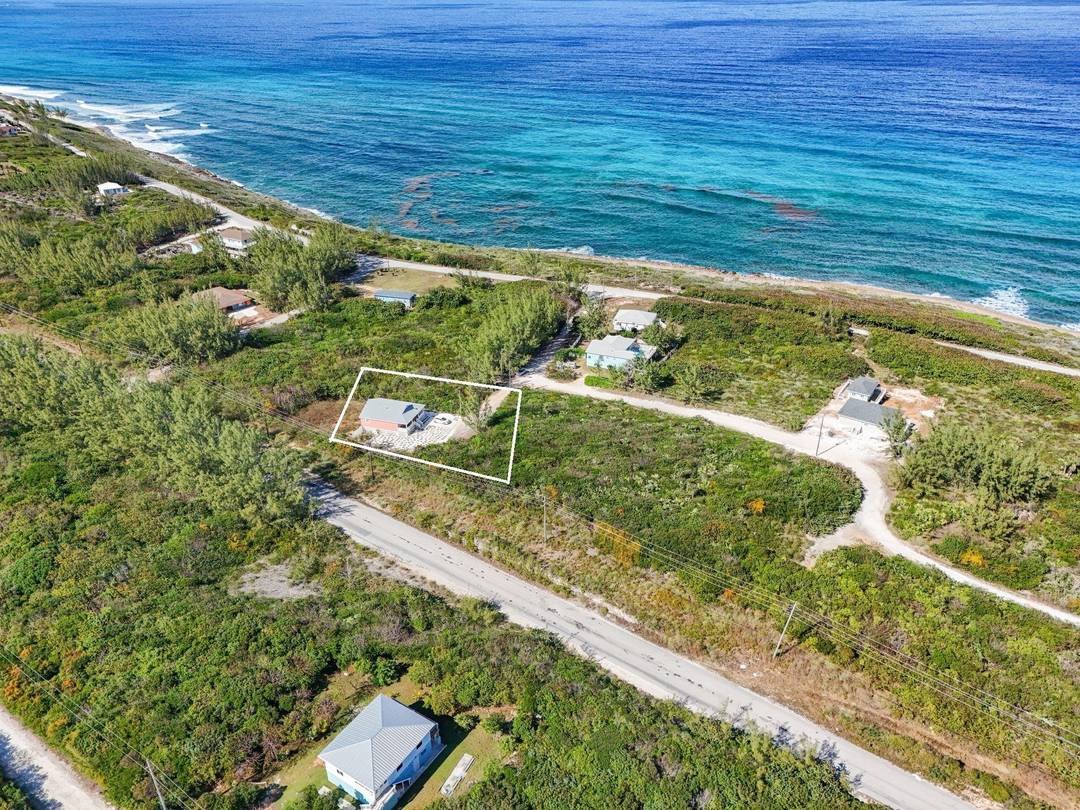 HOME IN RAINBOW BAY Single Family Home Eleuthera