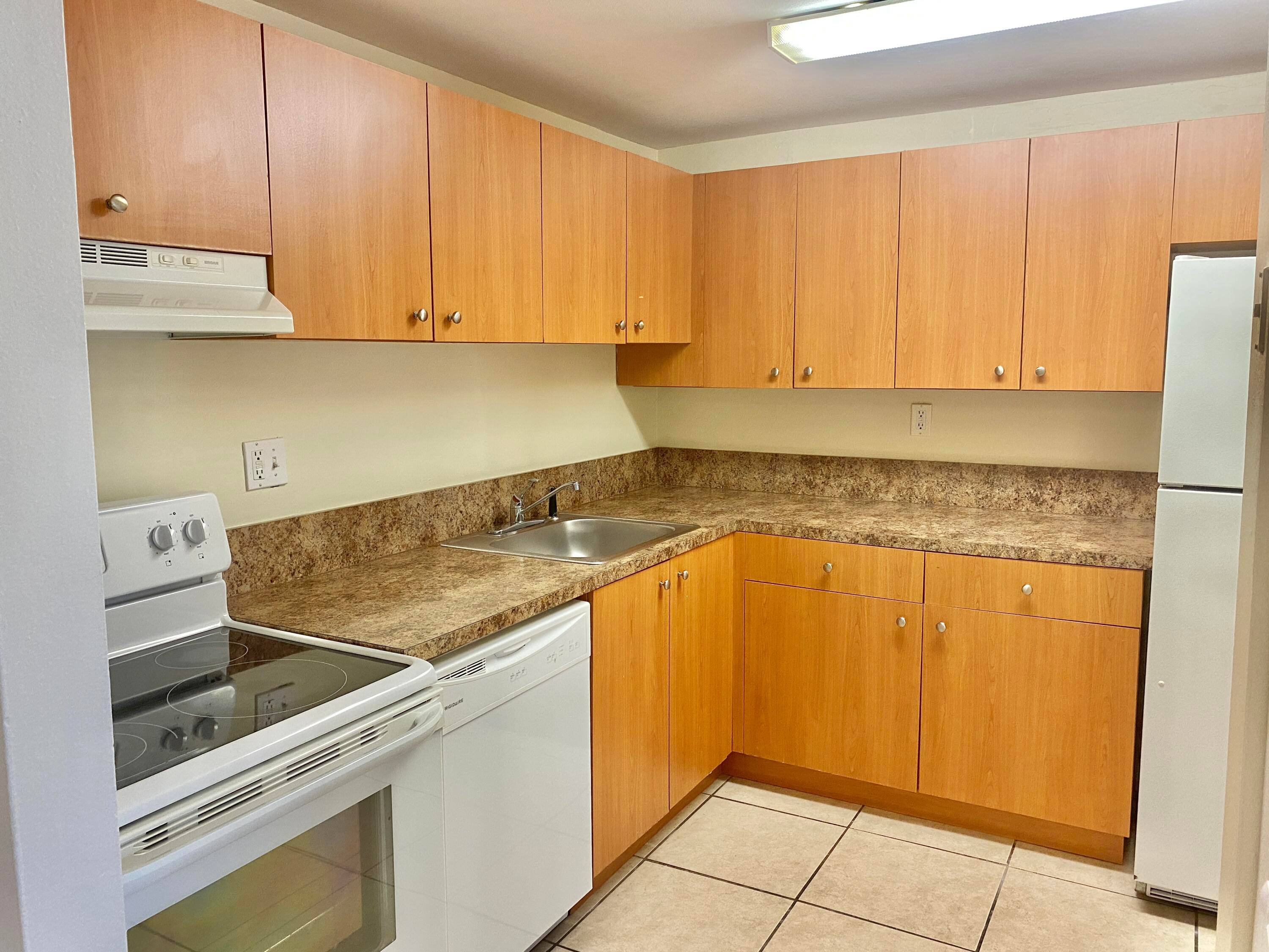 ATTENTION INVESTORS FOR SALE 2 Bed 2 bath Spacious second floor condo with balcony.