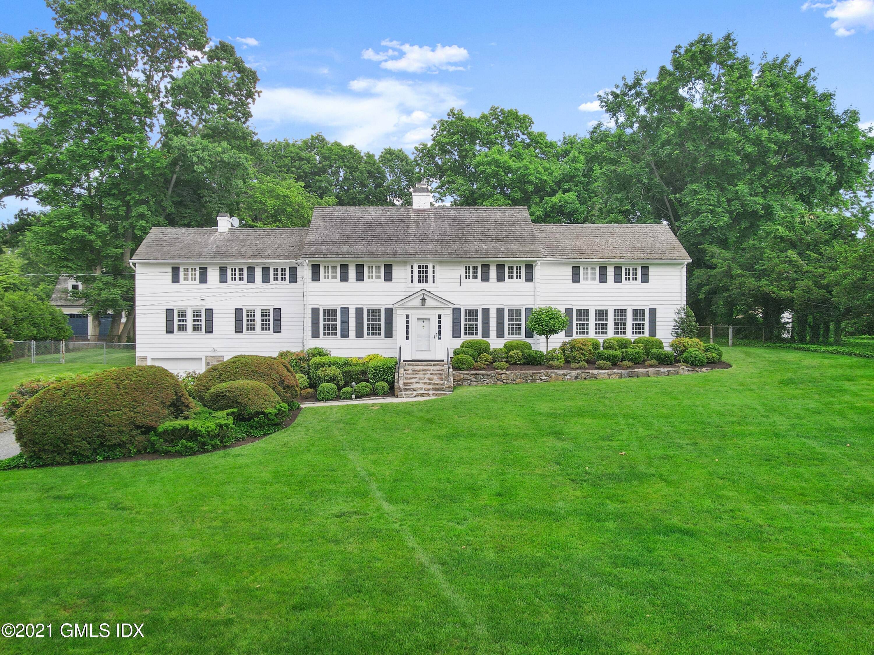Premier Riverside location !