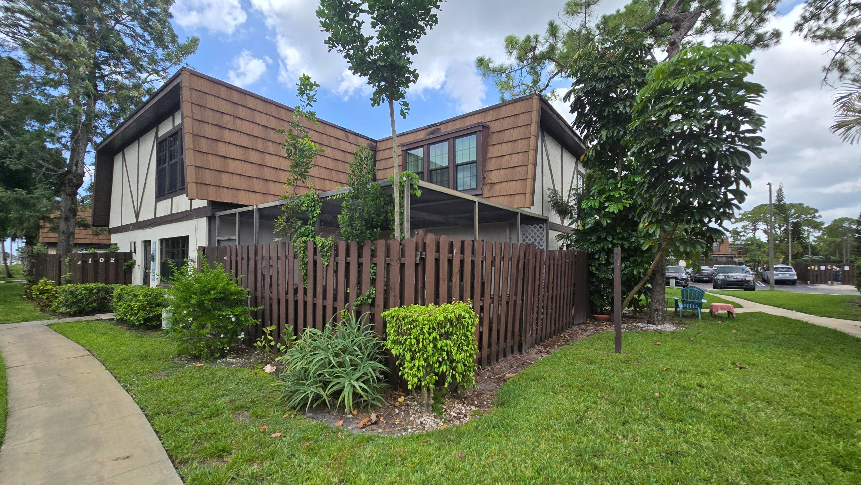 Excellent opportunity for a first time homebuyer or savvy investor !