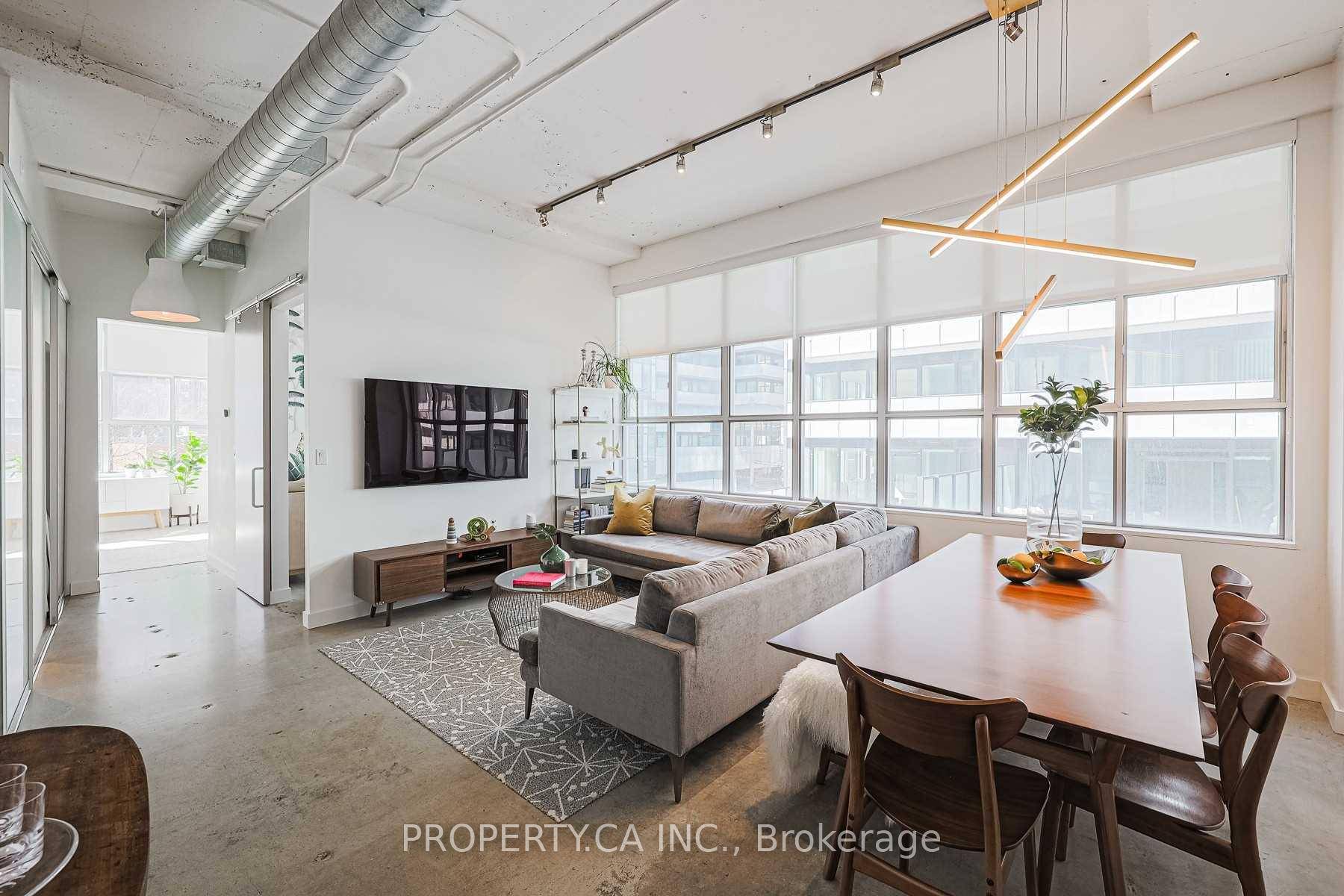 BEST VALUE YONGE EG ! Rare Renod loft conversion !