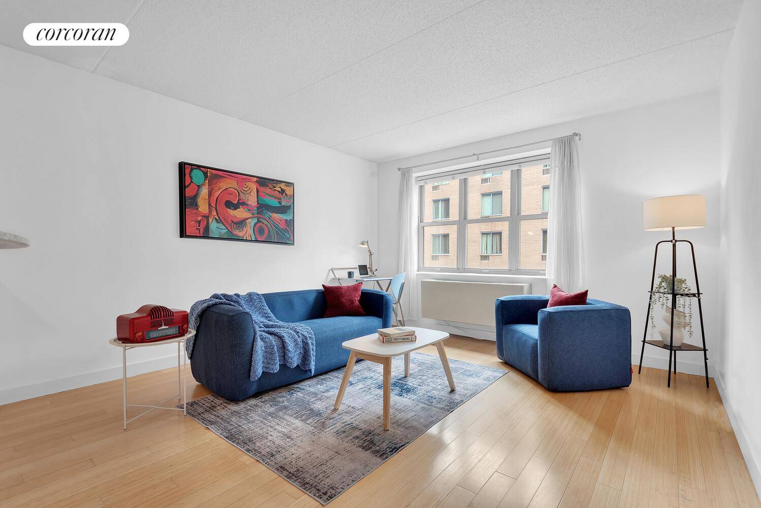 Hell's Kitchen Condo for Sale Discover your perfect urban retreat at 516 West 47th Street, Unit S4M, in the heart of vibrant Hell's Kitchen !