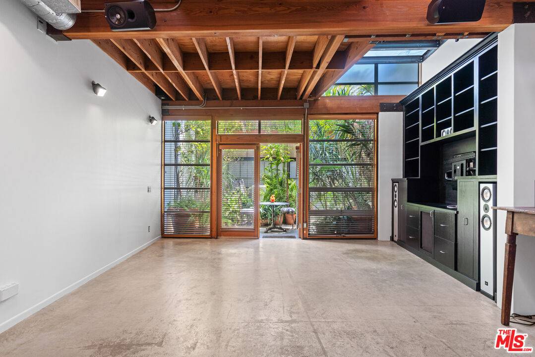 1130   5th Ave 2BR Marina Del Rey La