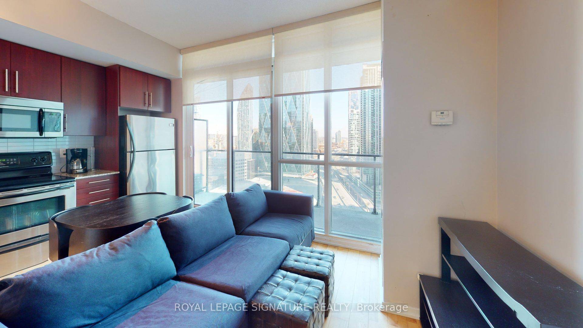 Furnished 1 Bedroom Rental At Maple Leaf Square.
