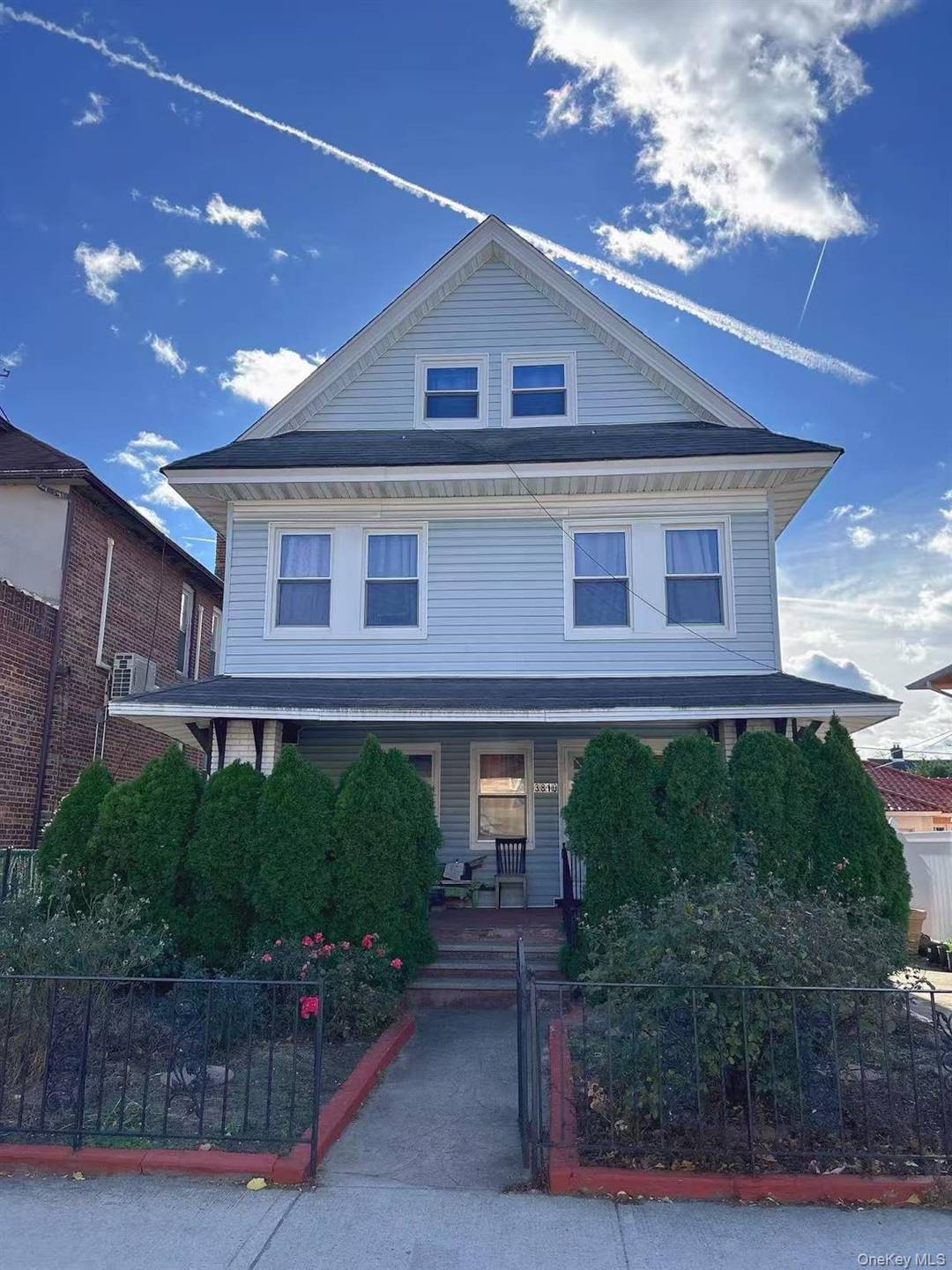 Legal Four dwellings.