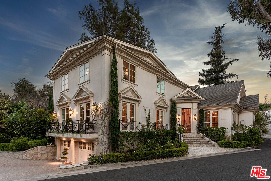 525  S Westgate Ave 5.0 Brentwood LA