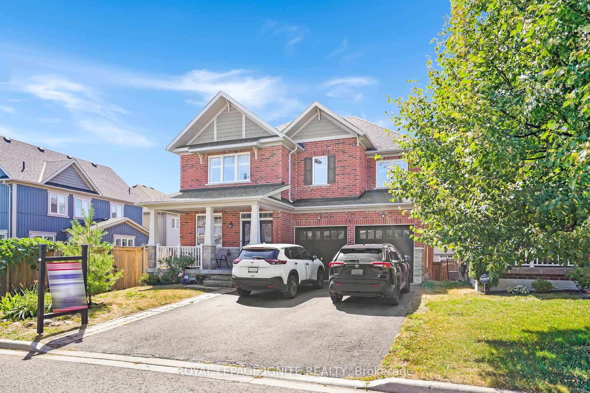 Stunning 5 Bedroom, 4 Bathroom Executive Home in North Oshawa Approx.