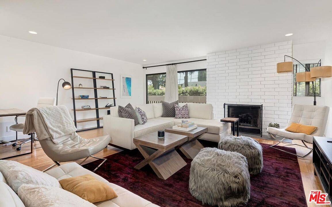 858 12th St 2BR Santa Monica La