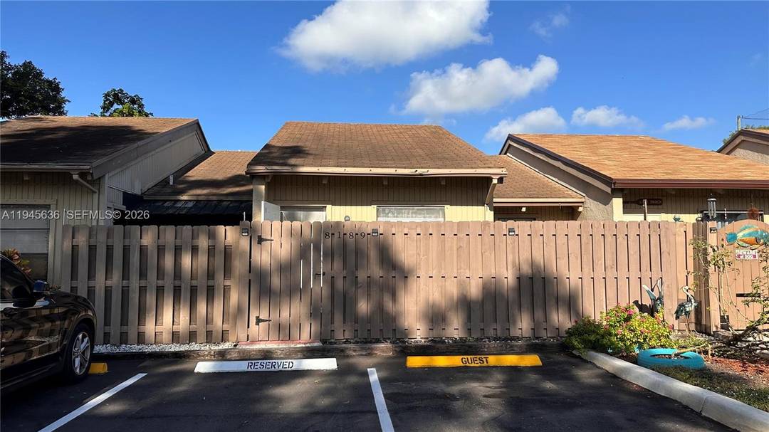 Beautiful townhome in Davie has 2 bedrooms and 2 full bathrooms offer Remodeled kitchen and master bathroom, newer washer and dryer inside unit.